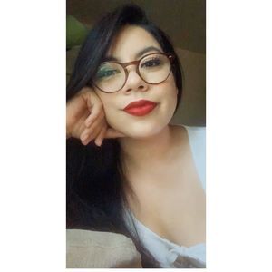 Meet your Posher, Isabel